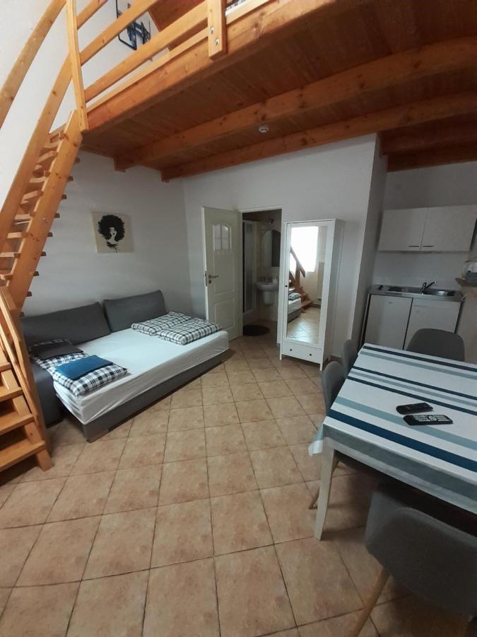 Ferienwohnung Polonia Apartman Egerszalók Exterior foto